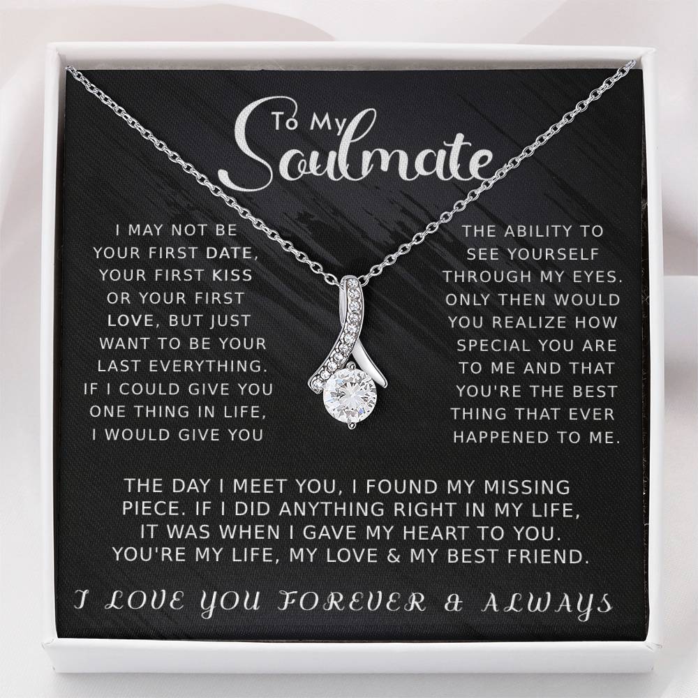 To My Soulmate Alluring Beauty Necklace
